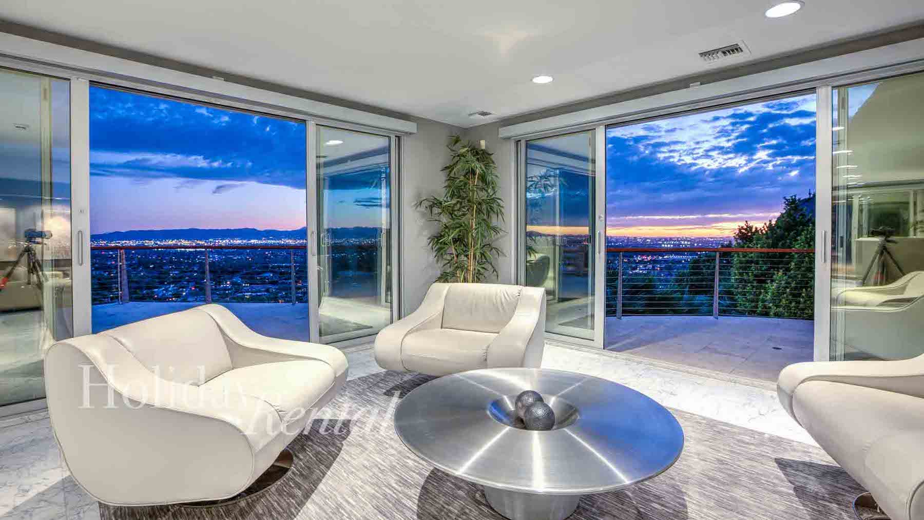 vacation rental living space with city views