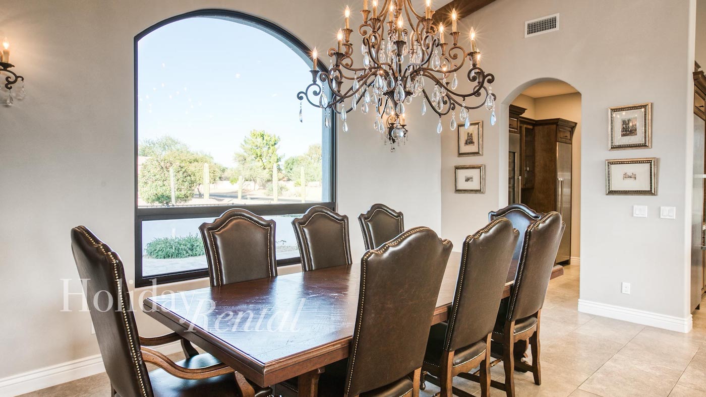 vacation rental formal dining table