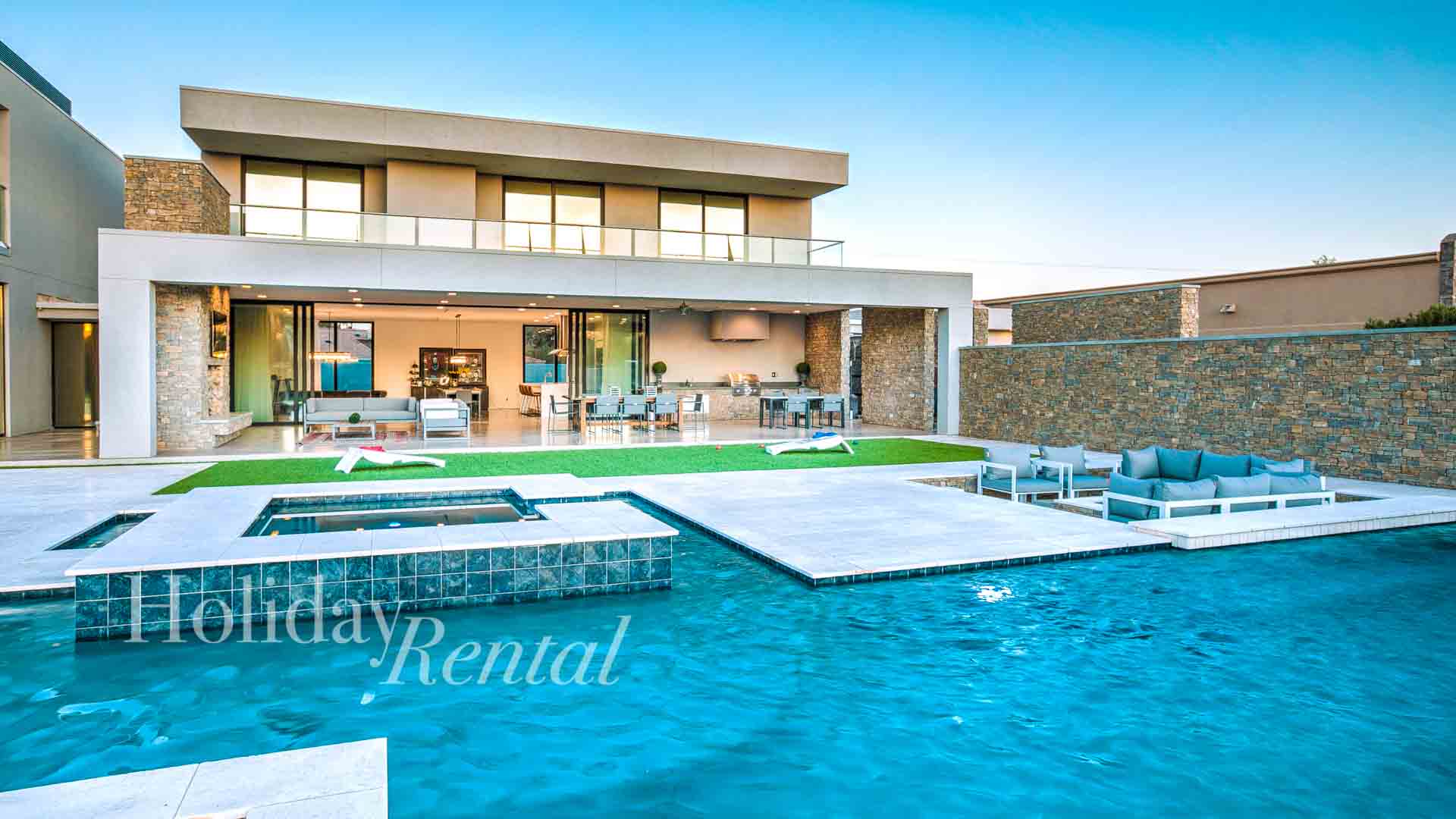 pool and spa scottsdale luxury vacation rental