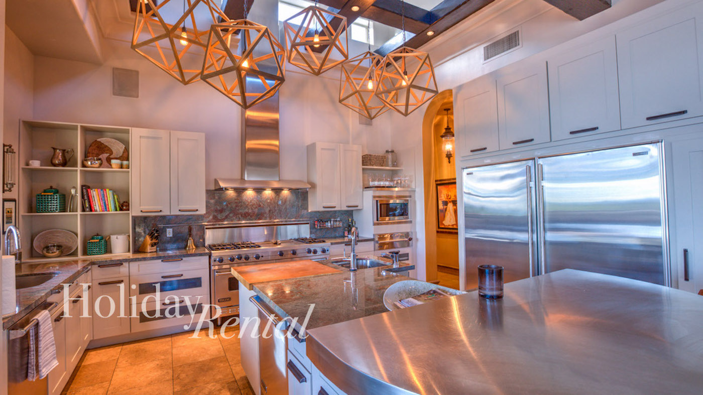 luxury vacation rental sleek kitchen