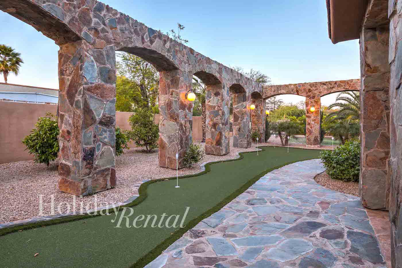 putting green vacation rental
